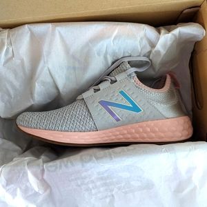New Balance Women's Fresh Foam Cruzv1 Reissue Shoes